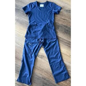 Women’s Navy Blue Scrubs (Small)